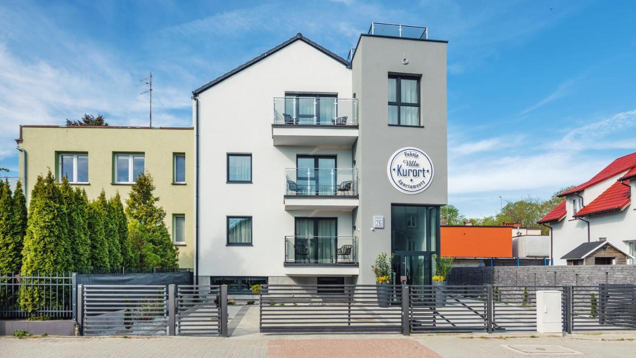 Villa Kurort 코워브제크 외부 사진
