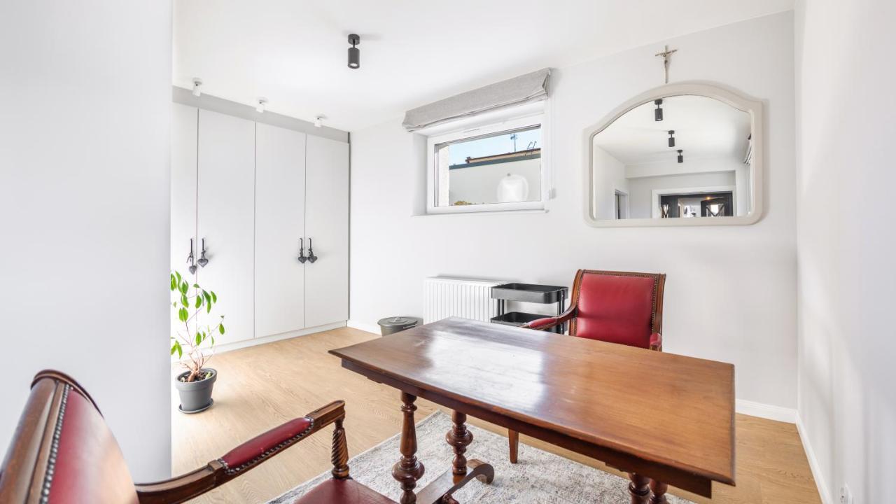 Villa Kurort 코워브제크 외부 사진